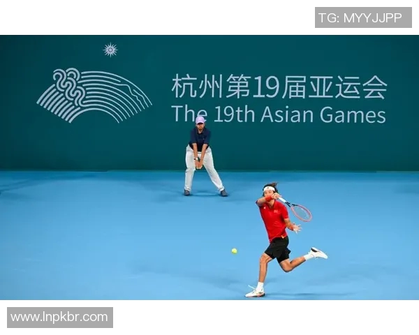 深圳网球队在亚运会上的灵活战术与团队配合展现出卓越实力与潜力 深圳网球队在亚运会上的灵活战术与团队配合展现出卓越实力与潜力