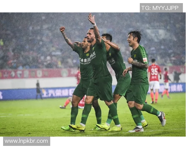 北京足球队在钻石联赛中的耐力表现分析与启示